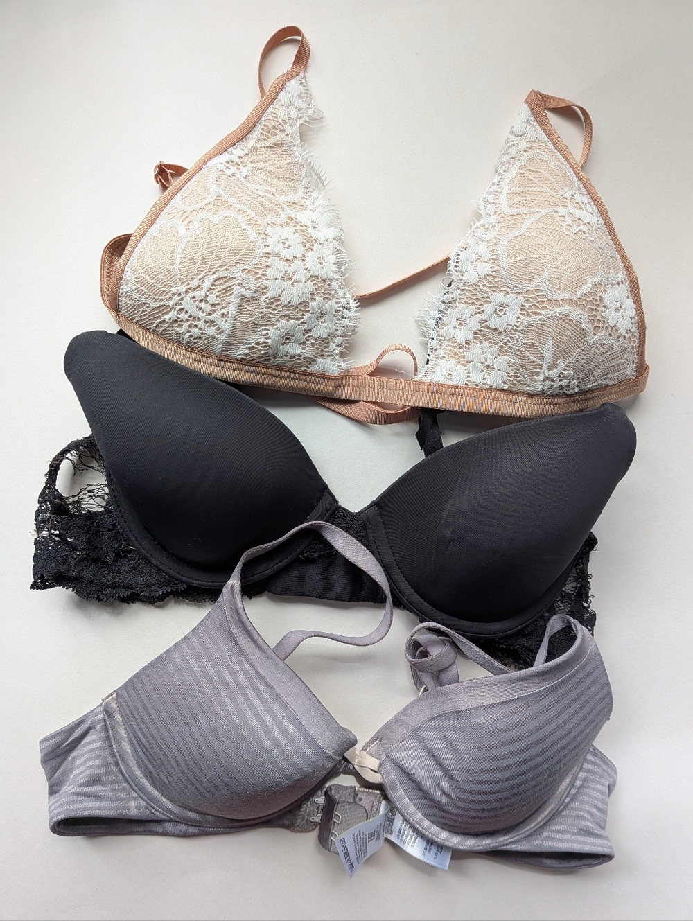 Bra Bundle 34A - Elyse Christine very good, M&S good, unknown black lace satisfa